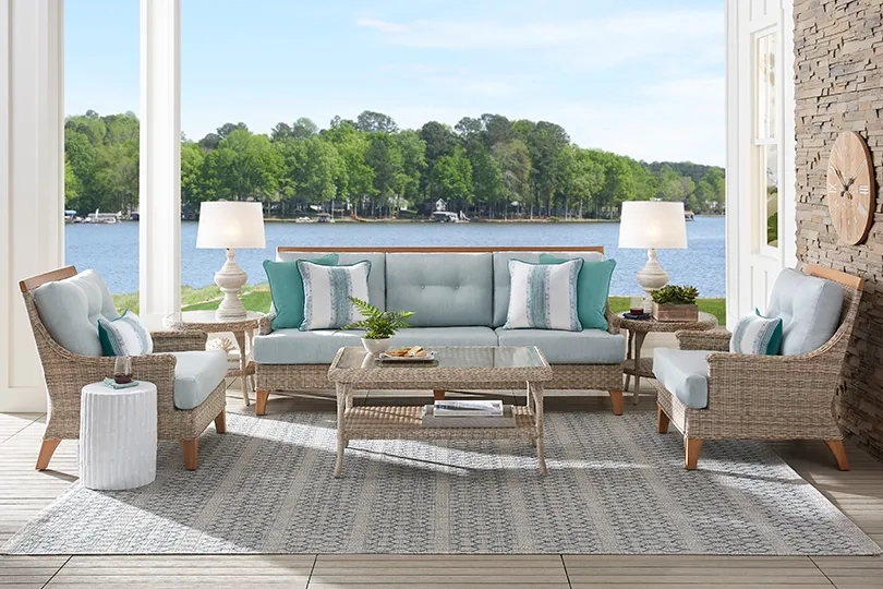 Hamptons Cove Collection