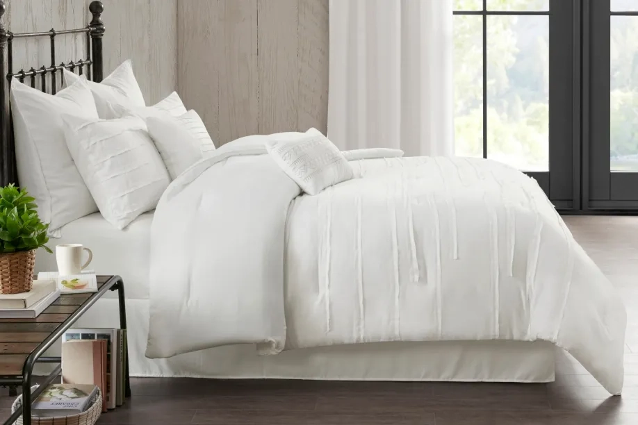 white comforters