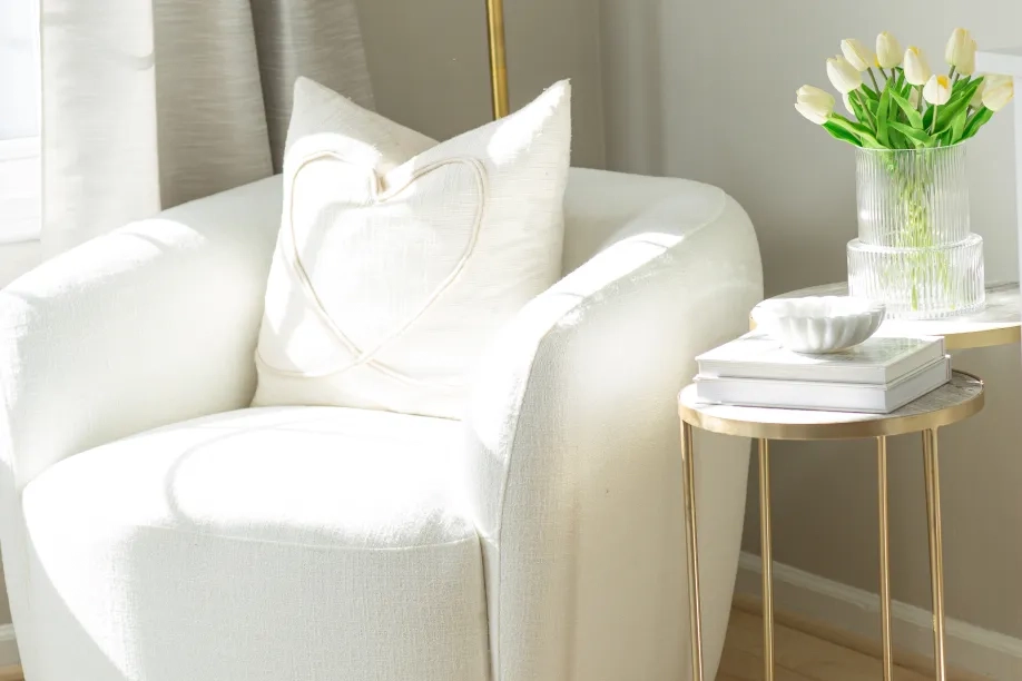 white accent chair with table