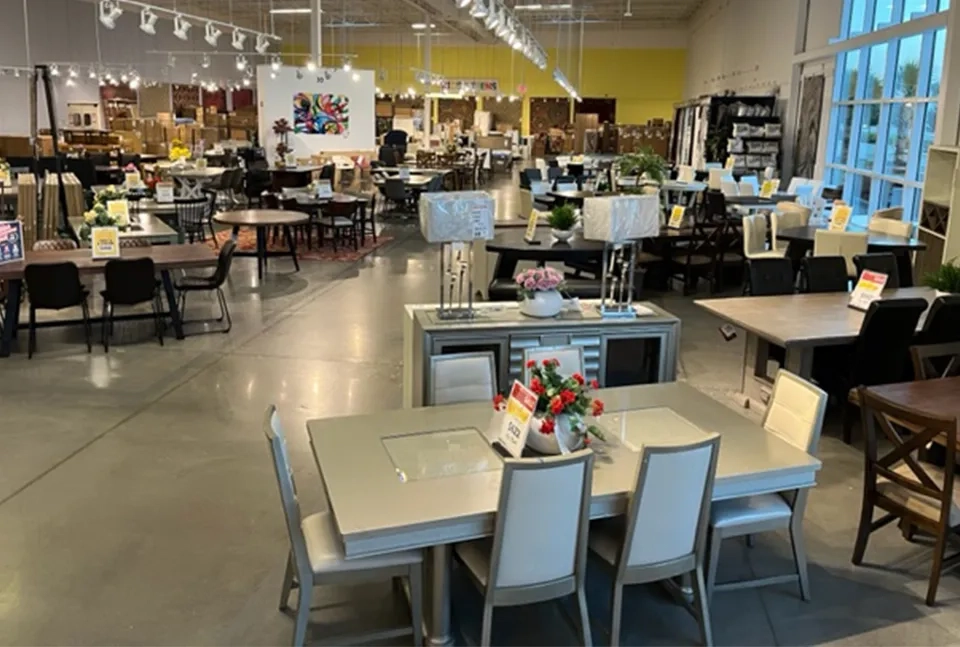 Supermarket: Rooms To Go Outlet Furniture Store nearby Arlington in United  States of America: 5 reviews, address, website 