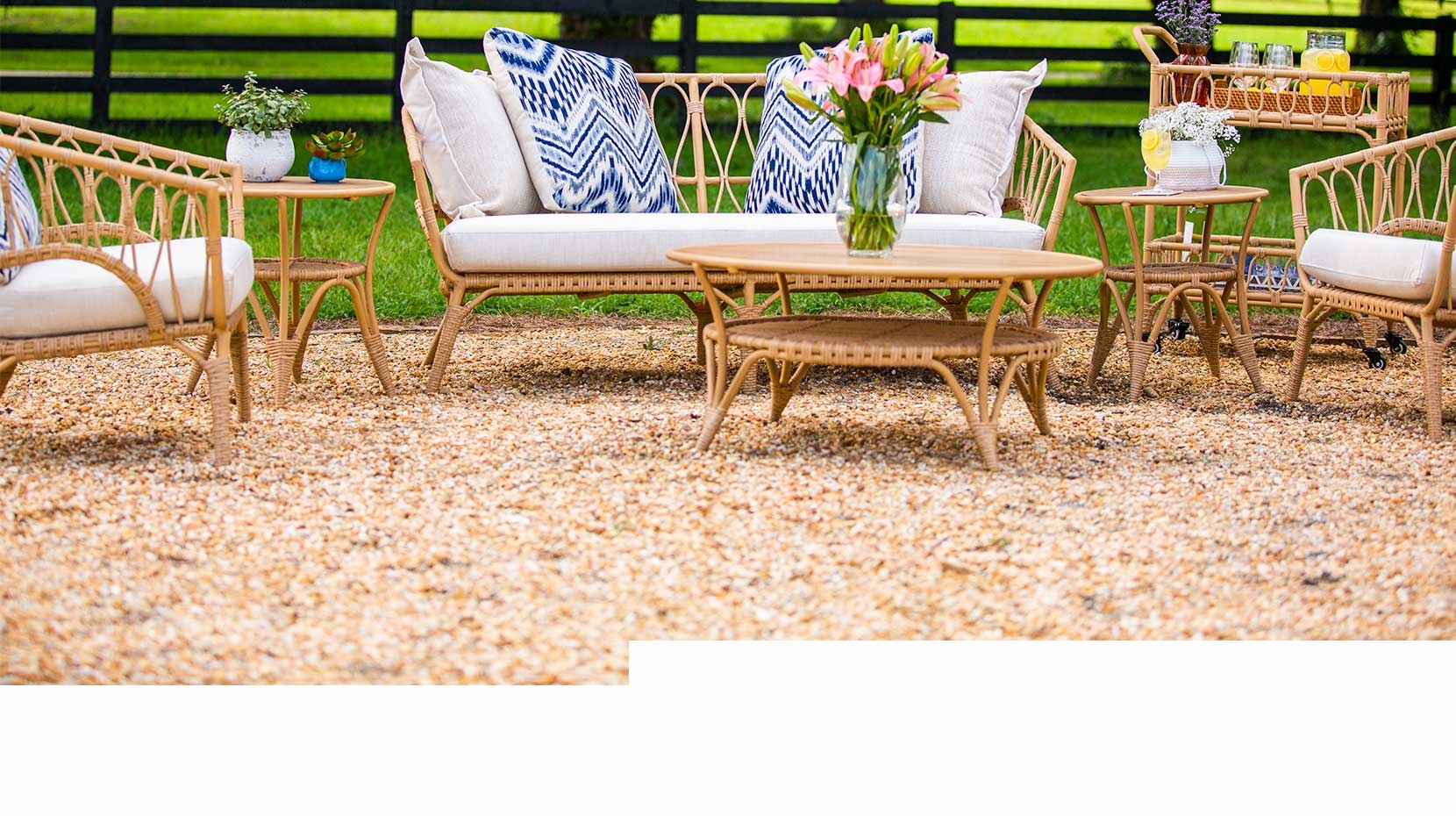 Julianne Page : Go-To Trend banner
