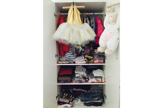 Kids and Teens - Guide - Kids Room Storage Hanging Clothes