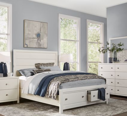 Barringer Place White 7 Pc King Panel Bedroom with Storage