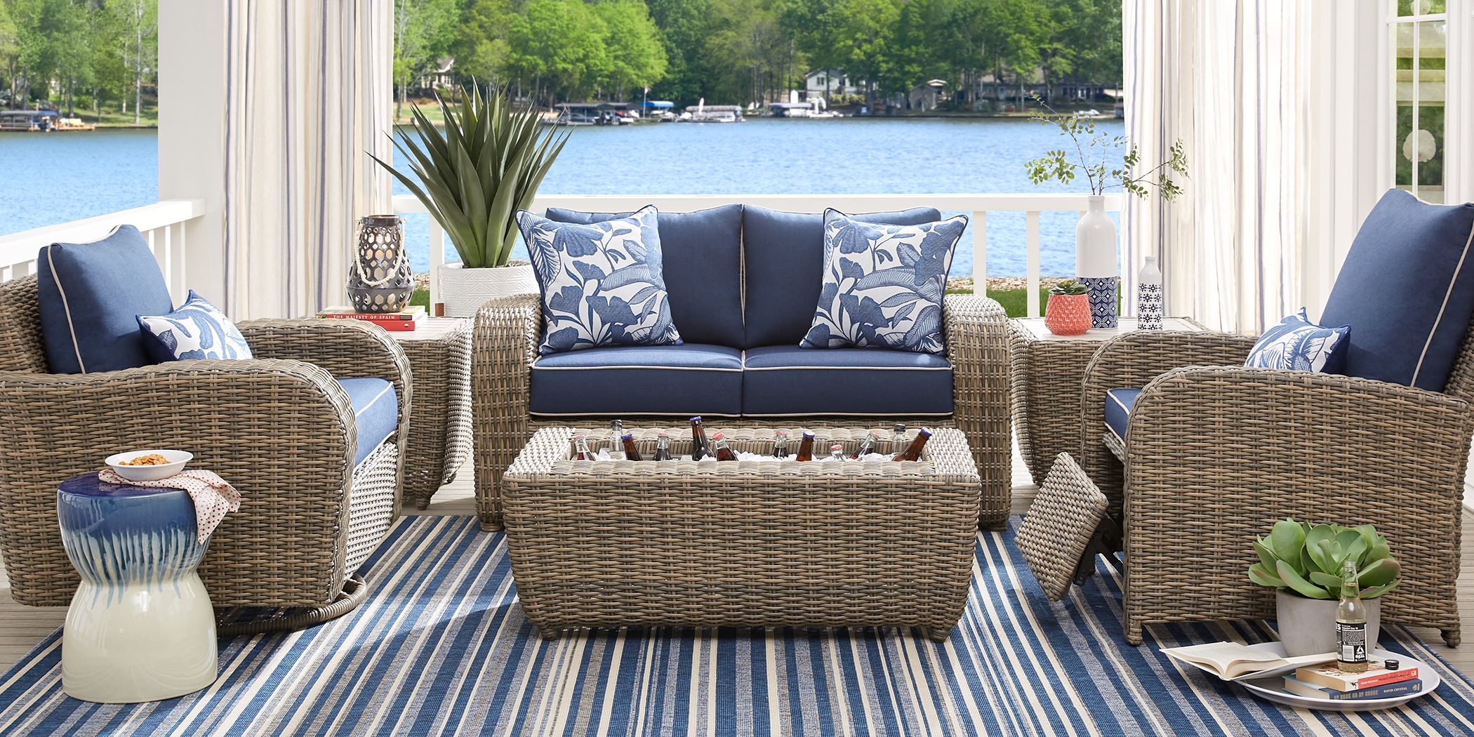 Charlotte Harbor Gray 6 Pc Outdoor Seating Set Rooms To Go