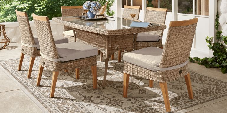 Cindy Crawford Home Hamptons Cove Gray 5 Pc Rectangle Outdoor Dining Set with Pebble Cushions
