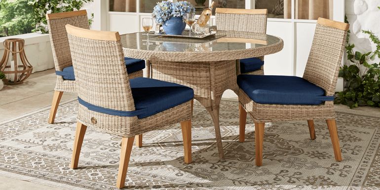 Cindy Crawford Home Hamptons Cove Gray 5 Pc Round Outdoor Dining Set with Ink Cushions