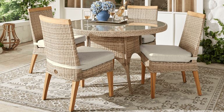 Cindy Crawford Home Hamptons Cove Gray 5 Pc Round Outdoor Dining Set with Pebble Cushions