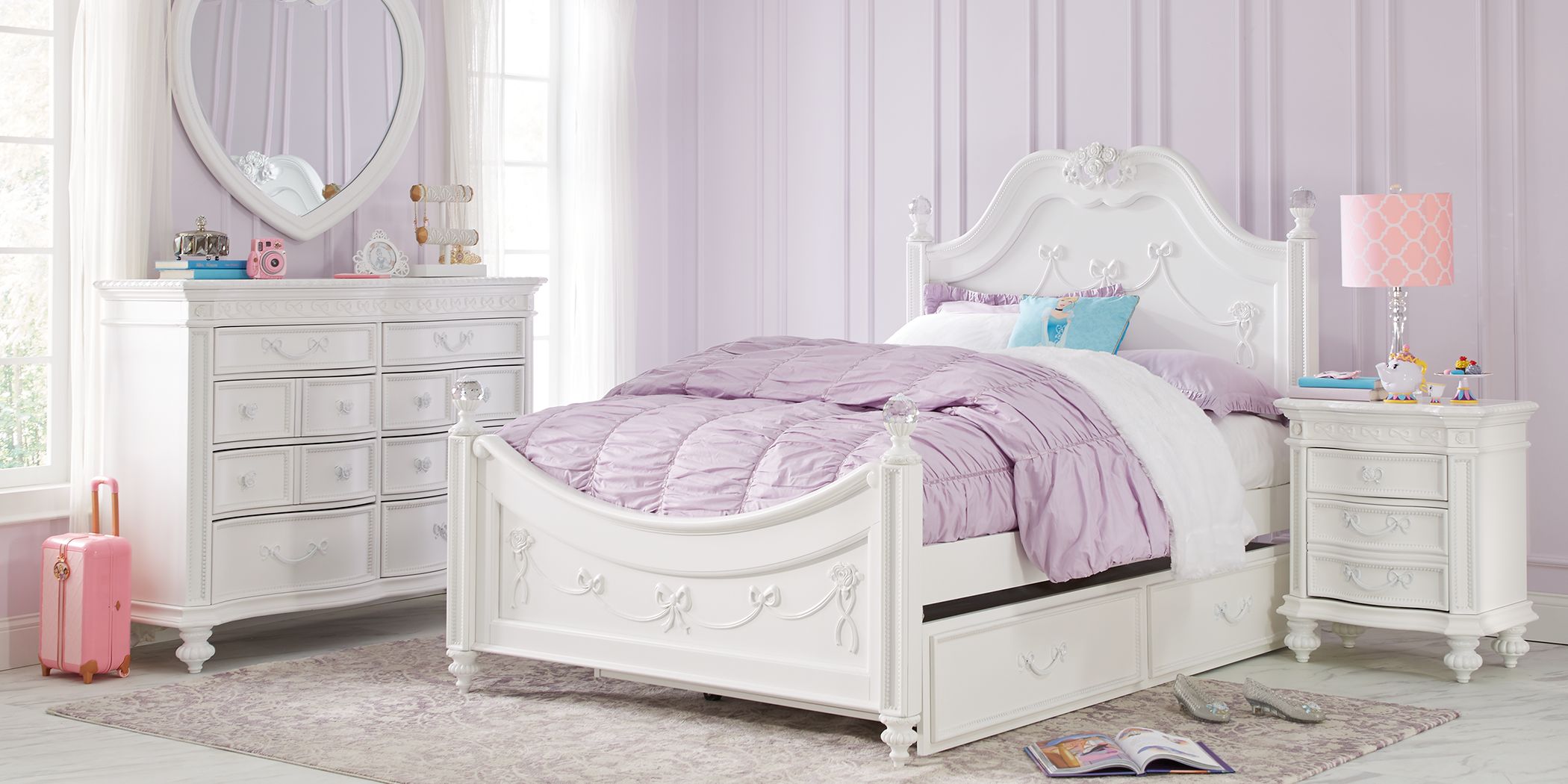 rooms to go princess crib
