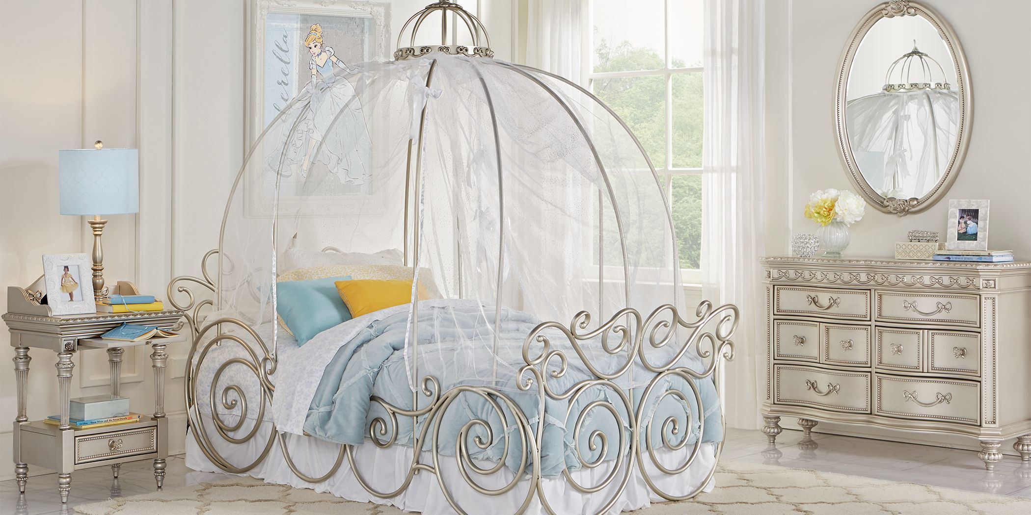 rooms to go disney princess crib