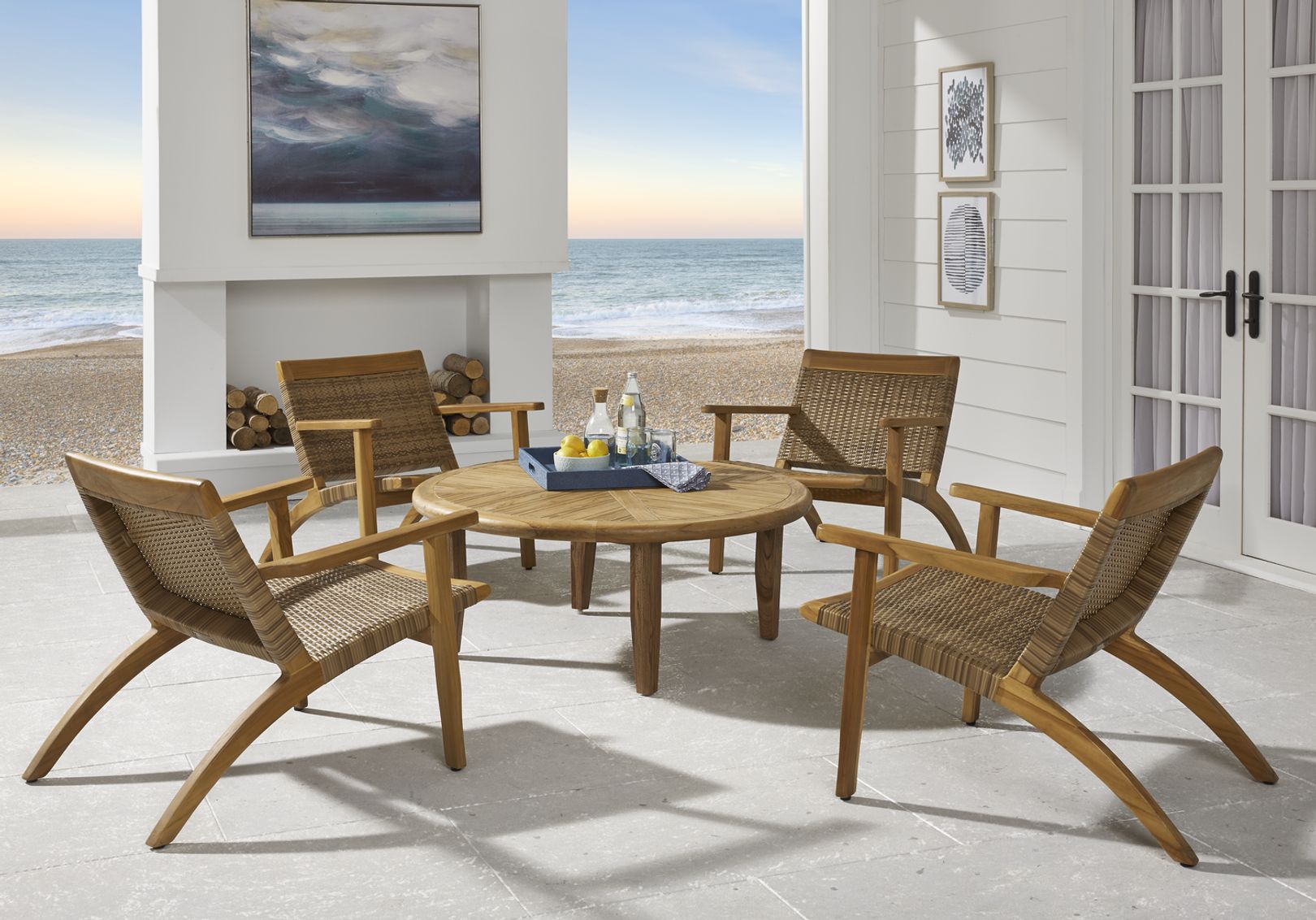 Beachy Outdoor Decor: Coastal, Nautical & Tropical Patio Ideas