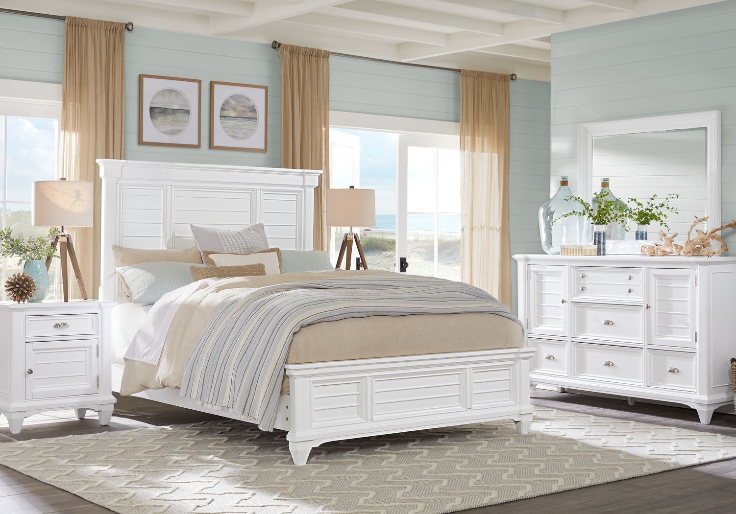 Hilton Head White 7 Pc Queen Panel Bedroom Rooms To Go