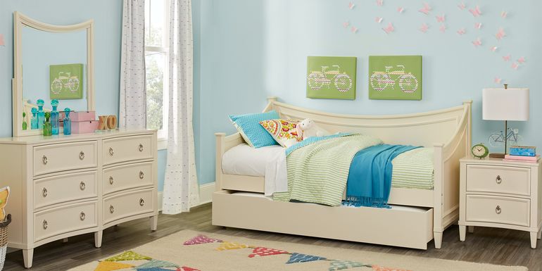 Kids Jaclyn Place Ivory 5 Pc Daybed Bedroom