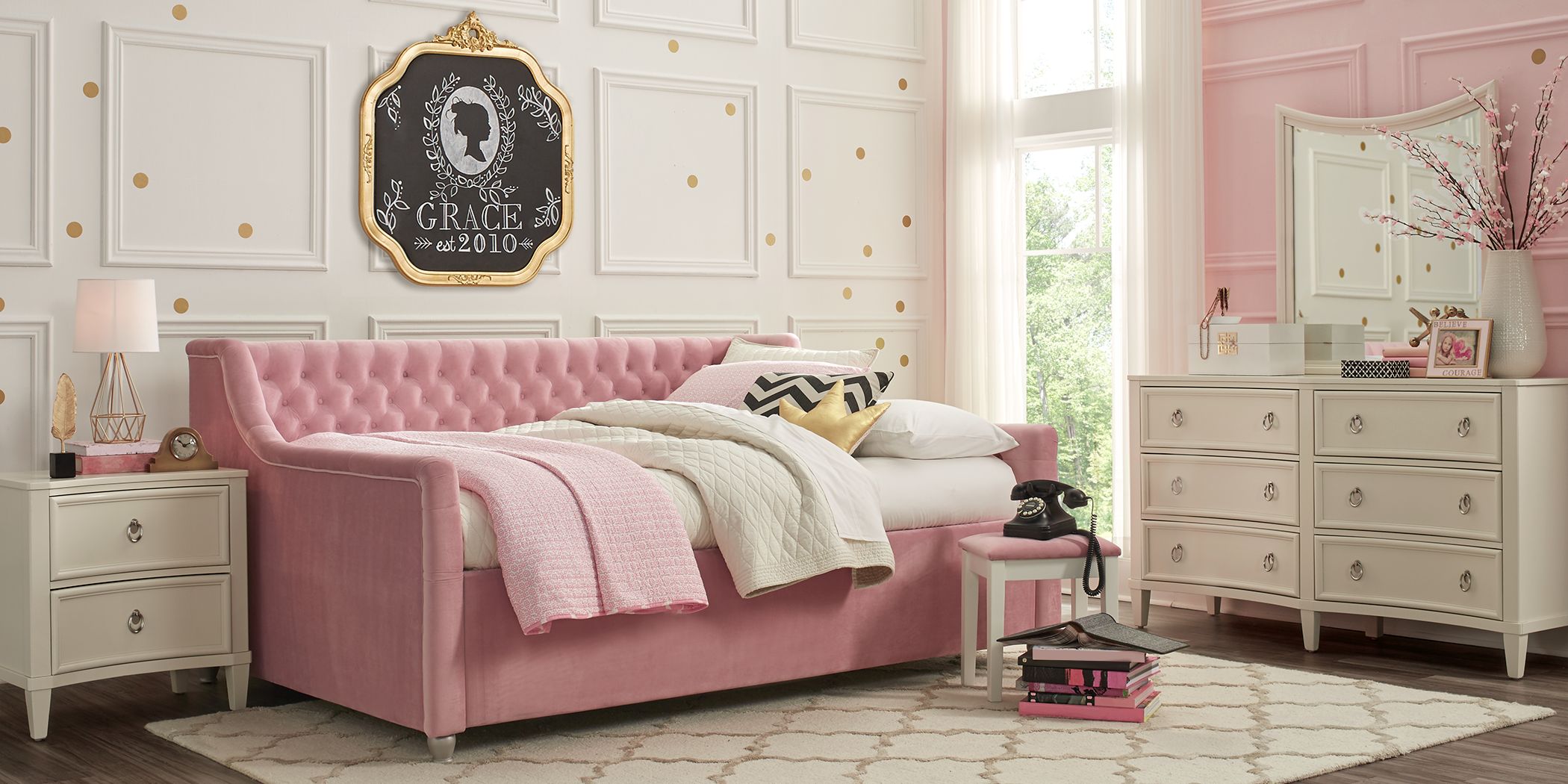 girls daybed with storage