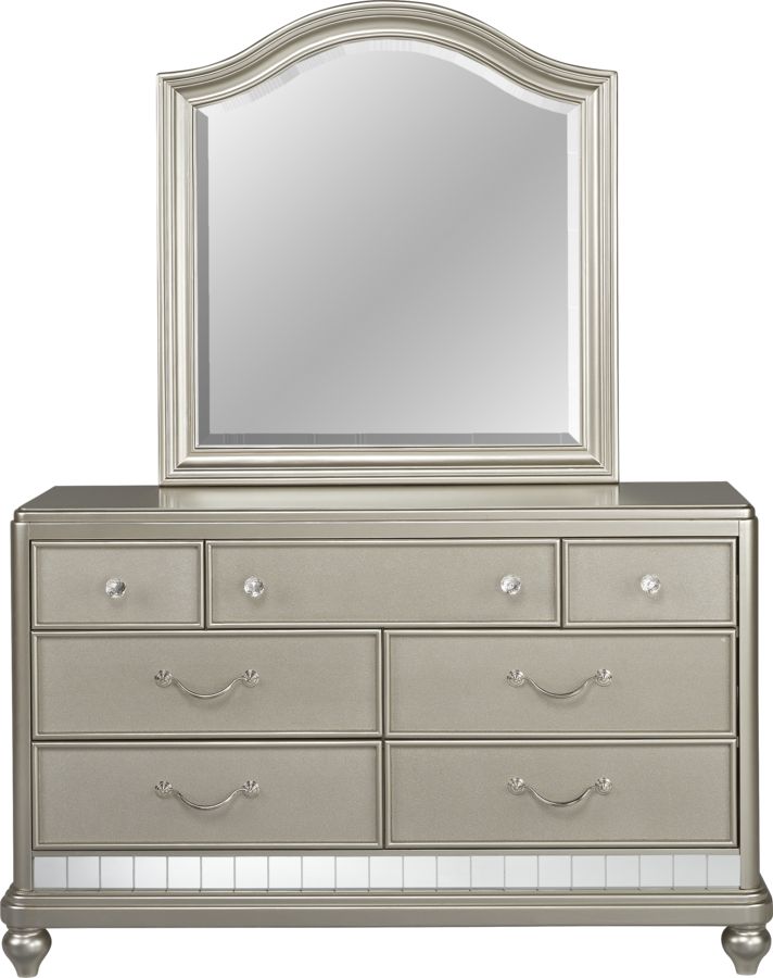 Rooms To Go Dresser With Mirror, White Dresser Rooms To Go