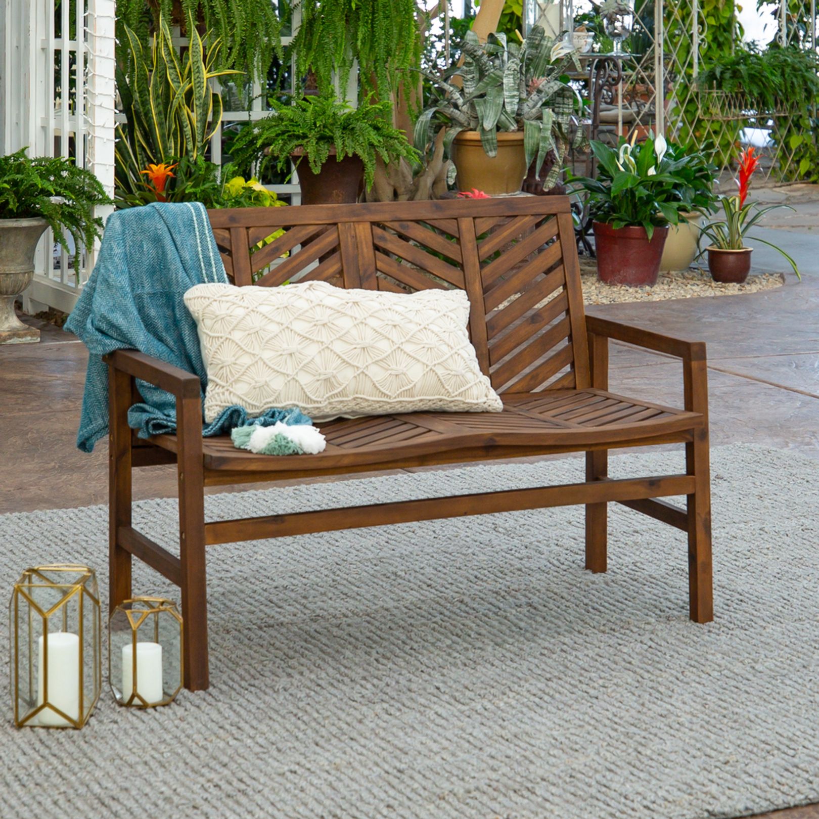 Cleaning Teak, Eucalyptus & Acacia: Outdoor Wood Furniture Care