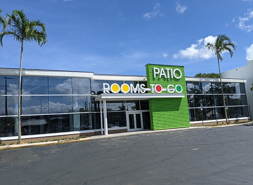 Rooms To Go Patio Furniture Store - Orlando (Millenia)