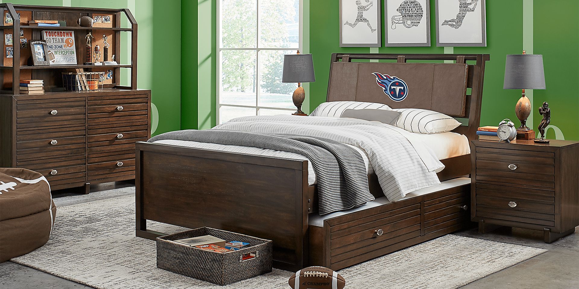 NFL 1st & Goal Tennessee Titans Brown 5 Pc Twin Panel Bedroom - Image 1