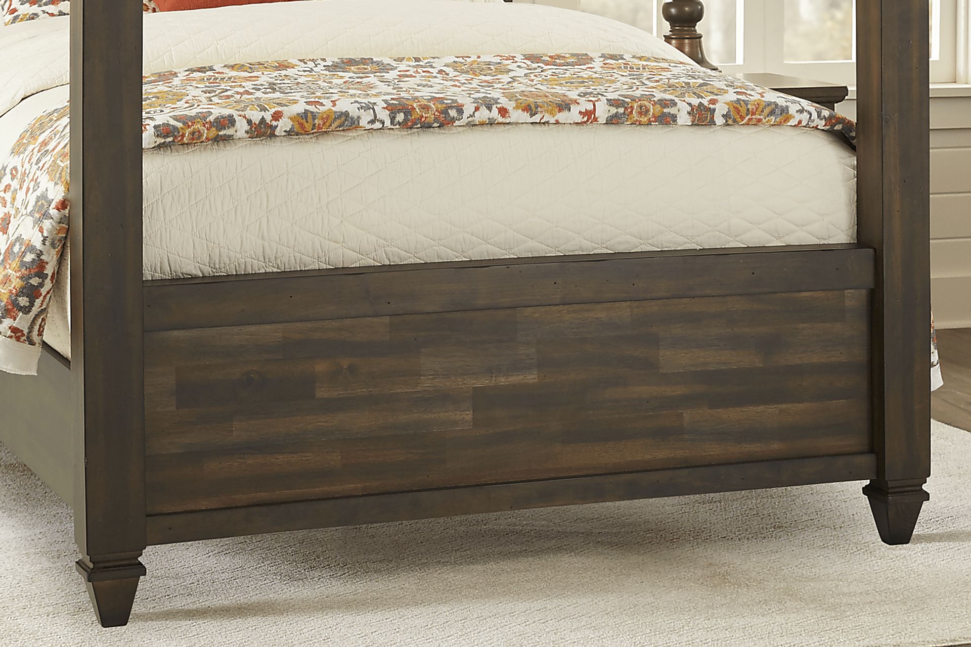 Abbeywood Brown 5 Pc King Poster Bedroom - Image 5