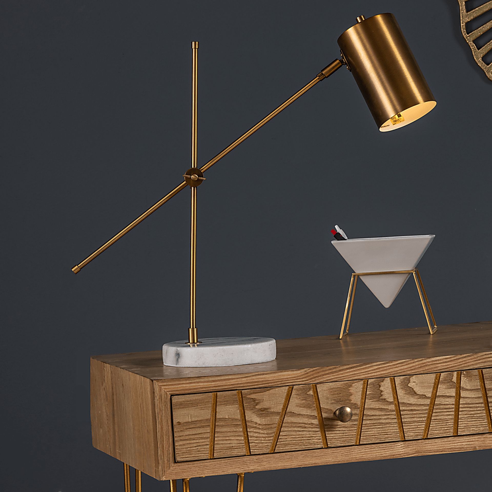 Aberdeen Alley Brass Lamp - Image 2