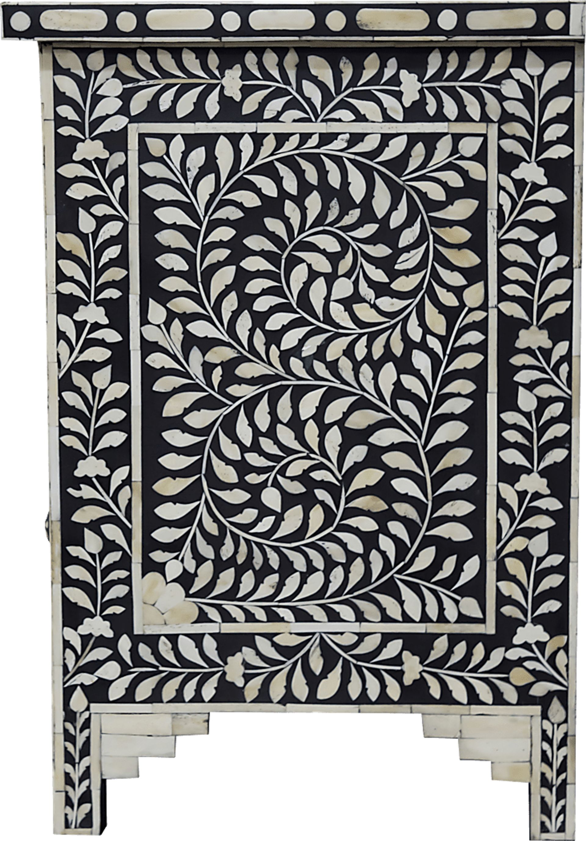Aberglen Black Accent Table - Image 7