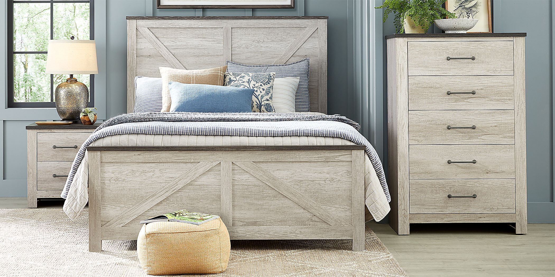 https://assets.roomstogo.com/product/abilene-white-5-pc-queen-panel-bedroom_3256063P_image-room?cache-id=4c479087540f0acdd3b0aeb914674284
