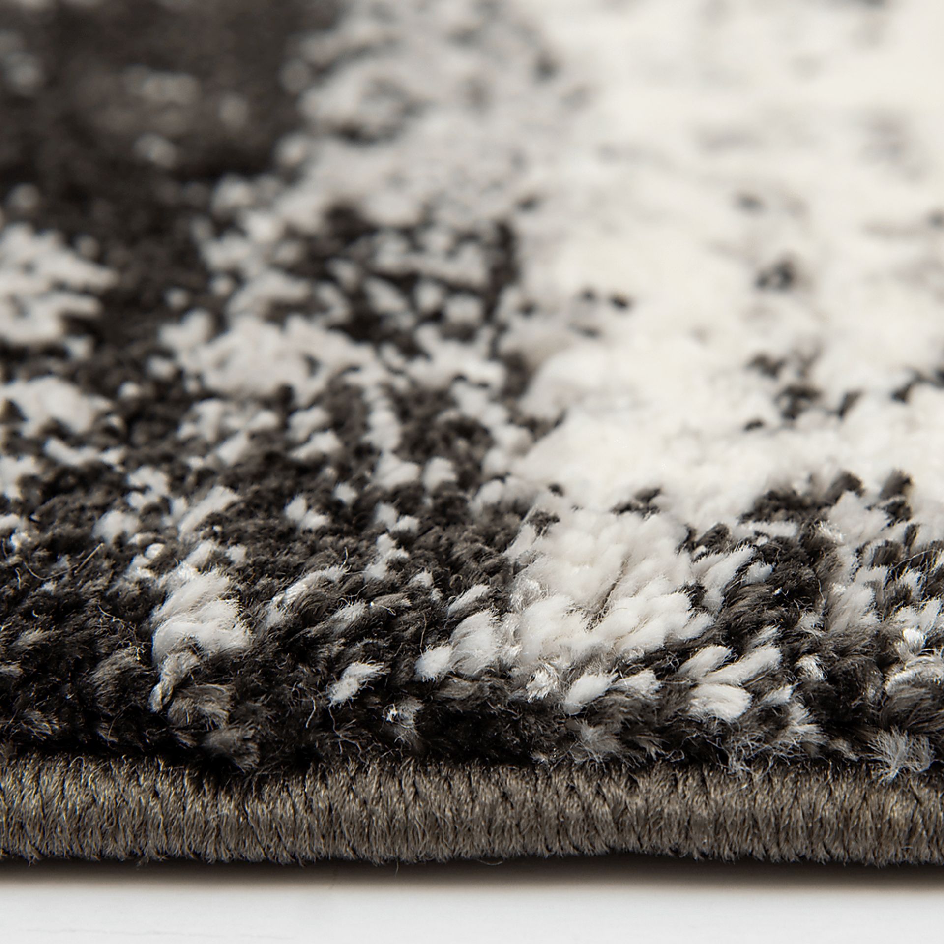 Abstract Dusk Charcoal 7'10 Round Rug - Image 3