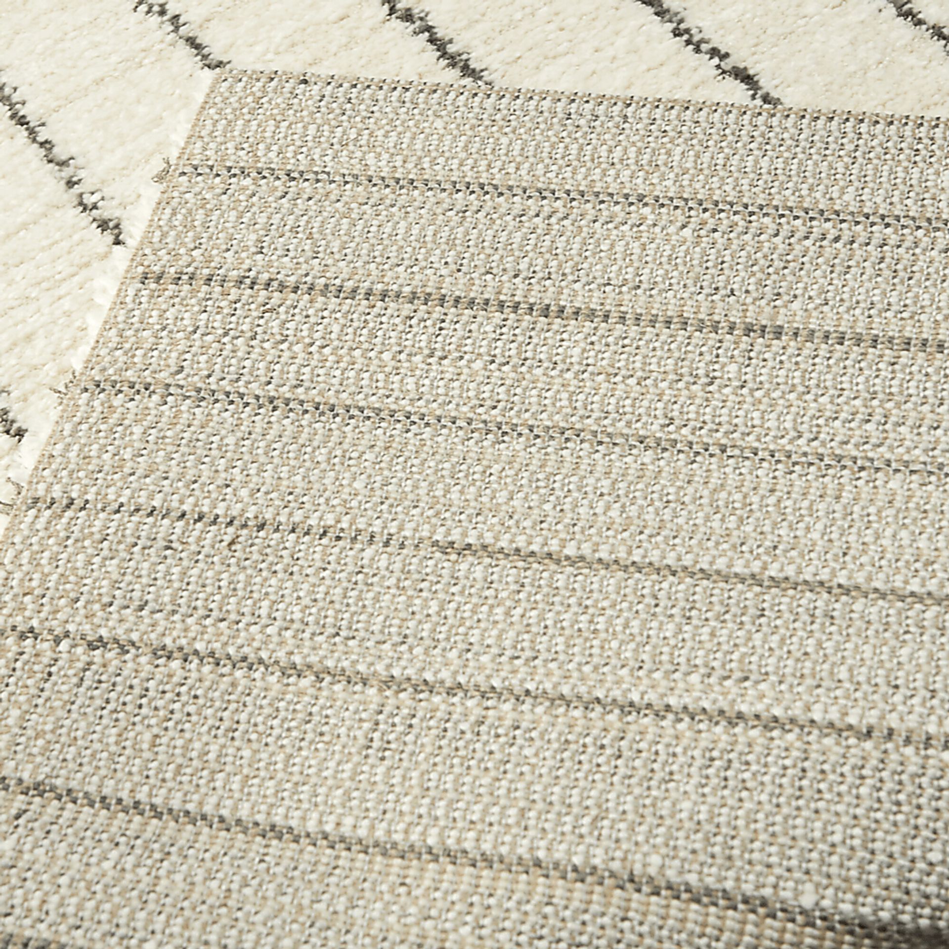 Acee White 5'3 x 7' Area Rug - Image 5