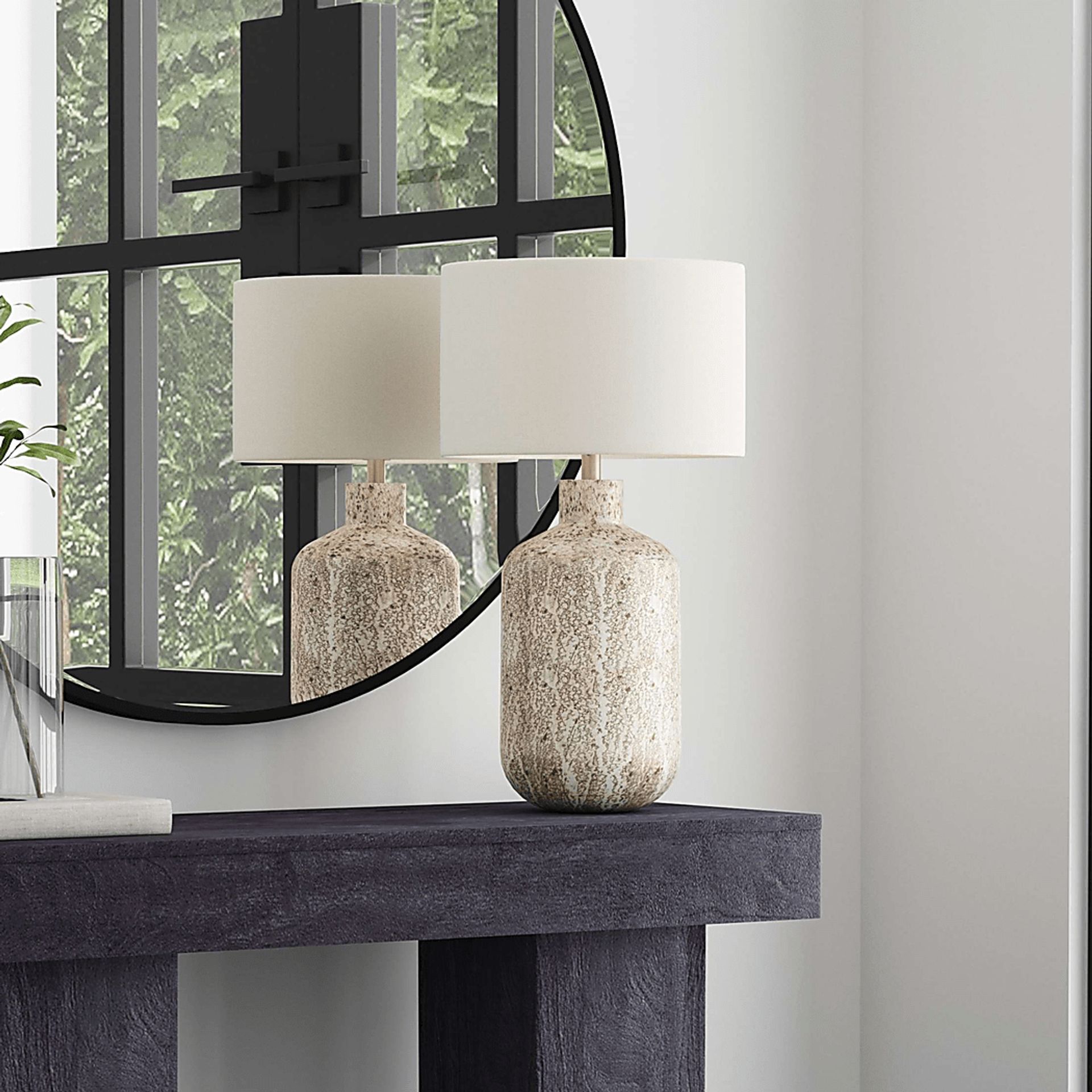 Aclone Cay Silver Lamp - Image 2