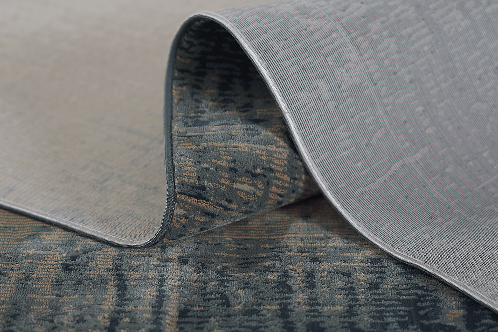 Adahn Blue 3'10 x 5'7 Rug - Image 8