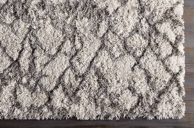 Adaira White 5'3 x 7' Rug - Thumbnail - Image 4