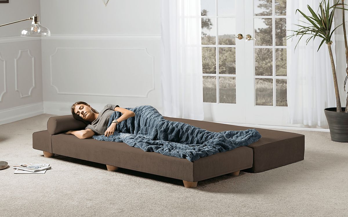 Adelaide Coffee Light Wood Daybed | Rooms to Go