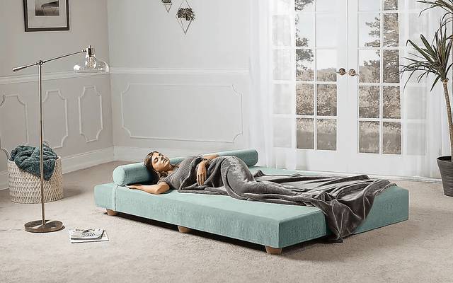 Adelaide Green Queen Daybed - Thumbnail - Image 6