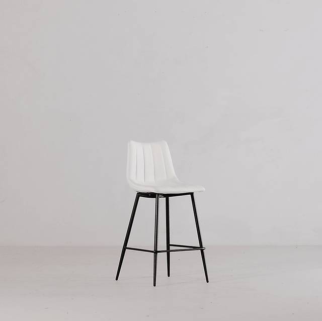 Adeline Court White Counter Height Stool - Thumbnail - Image 7
