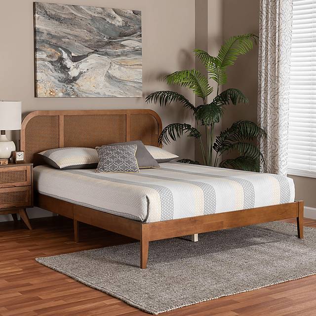 Adonidia Brown Queen Bed - Thumbnail - Image 2