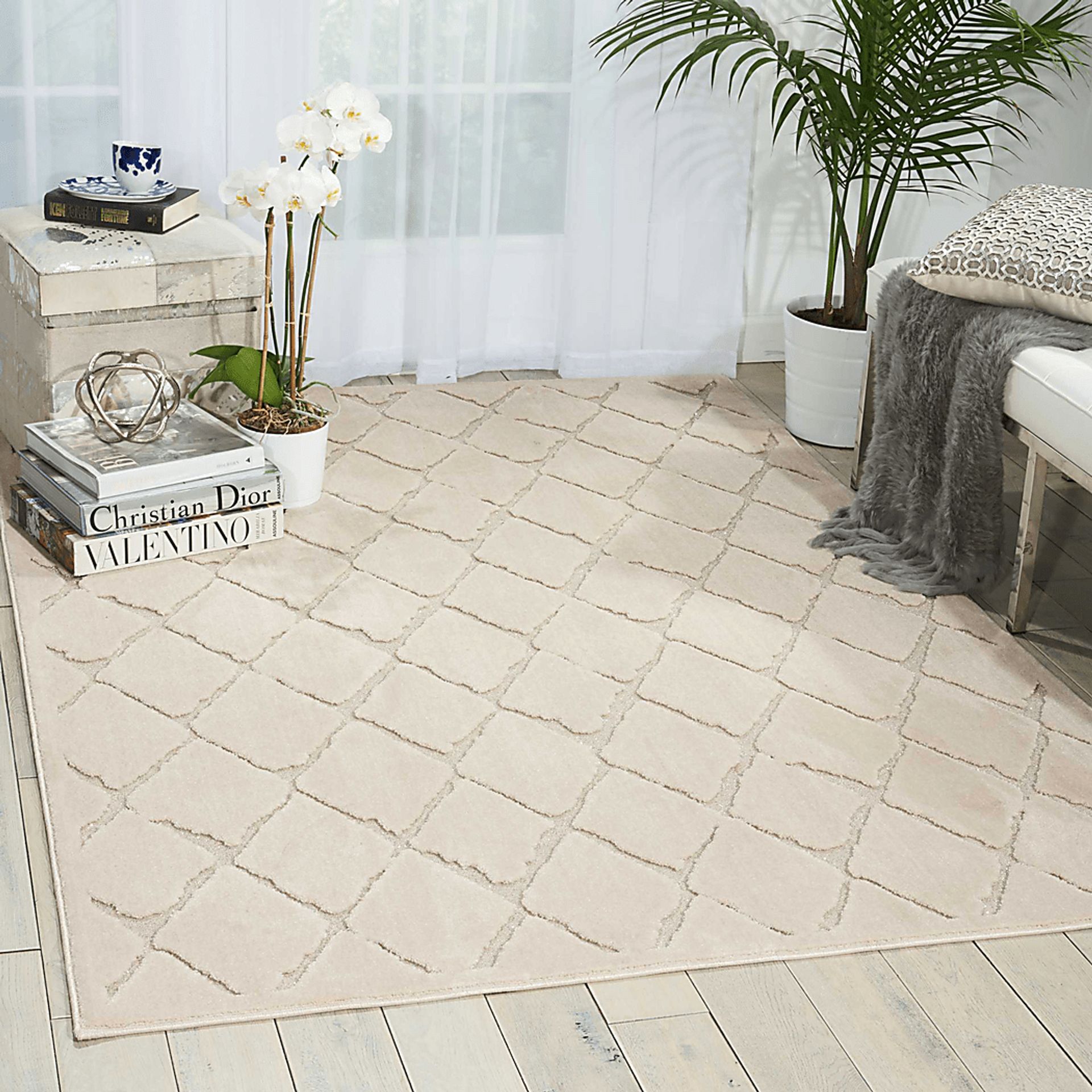 Aerilyn Ivory 5'3 x 7'3 Rug - Image 4