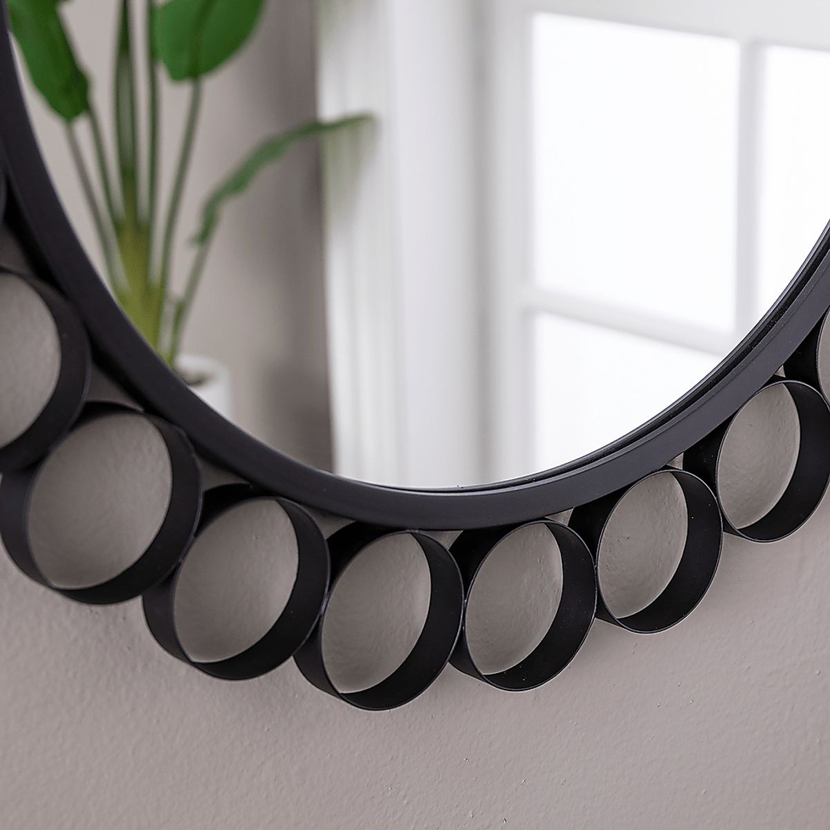 Agatite Black Black,Colors Mirror | Rooms to Go