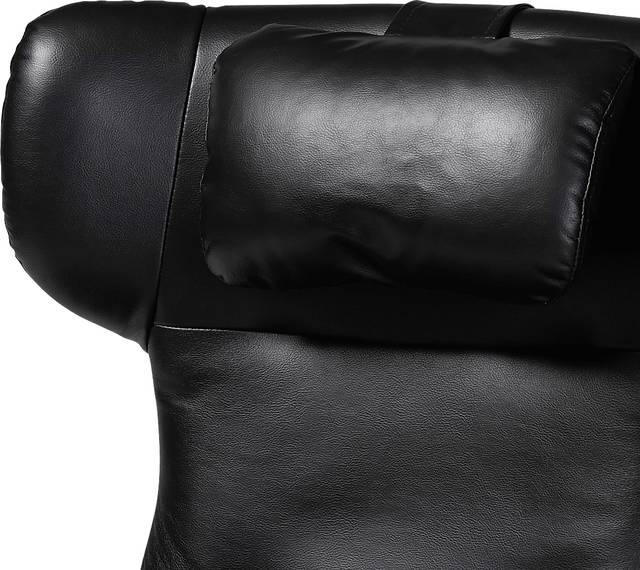 Aguilay Black Accent Chair and Ottoman - Thumbnail - Image 12