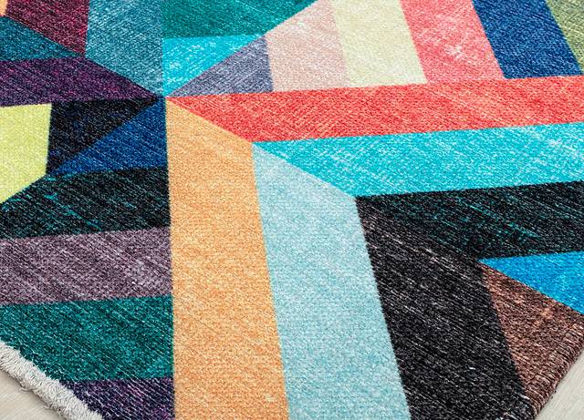 Aherama Multi 5'3 x 7' Rug - Thumbnail - Image 4
