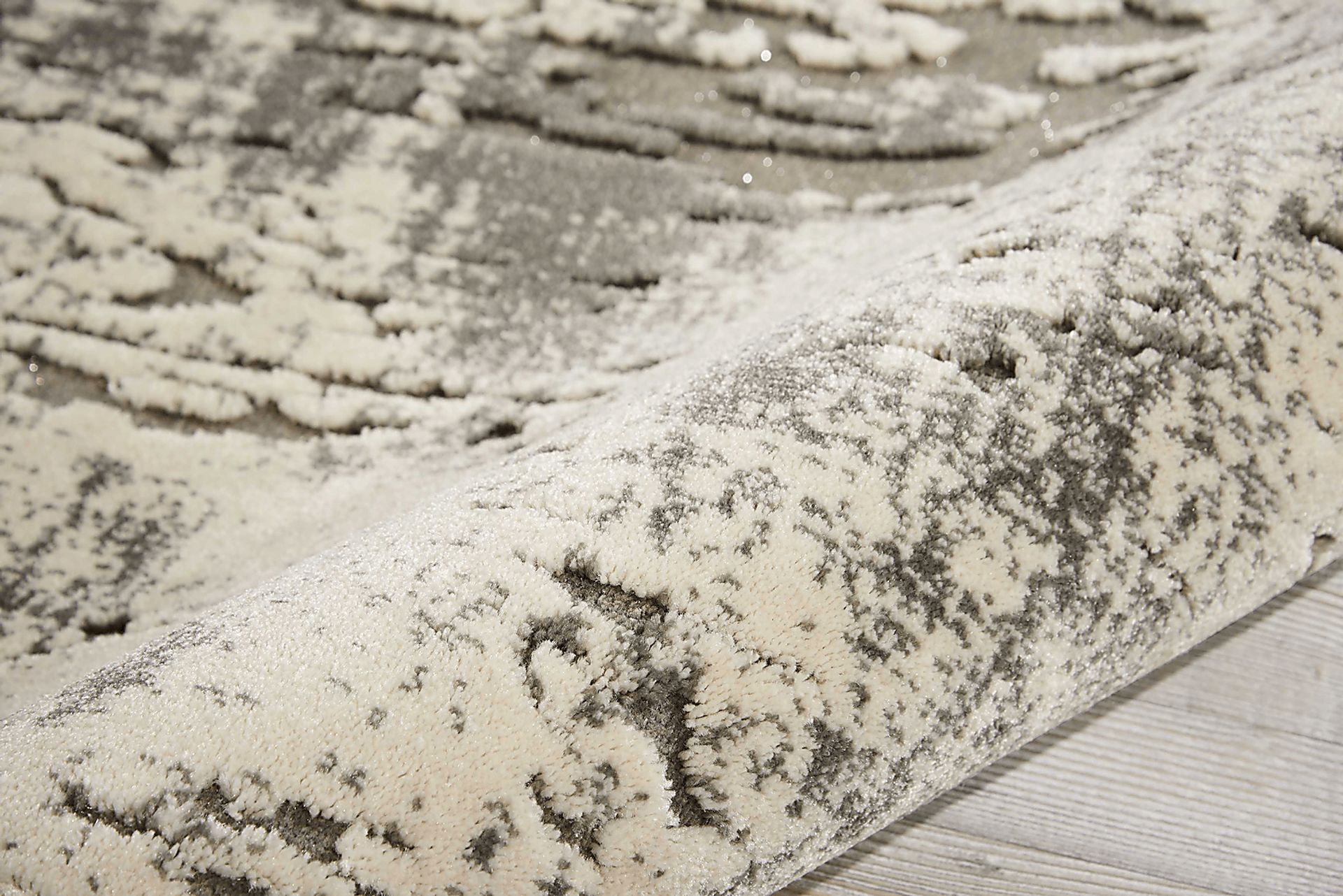 Ailine Ivory 2'2 x 7'6 Runner Rug - Image 3