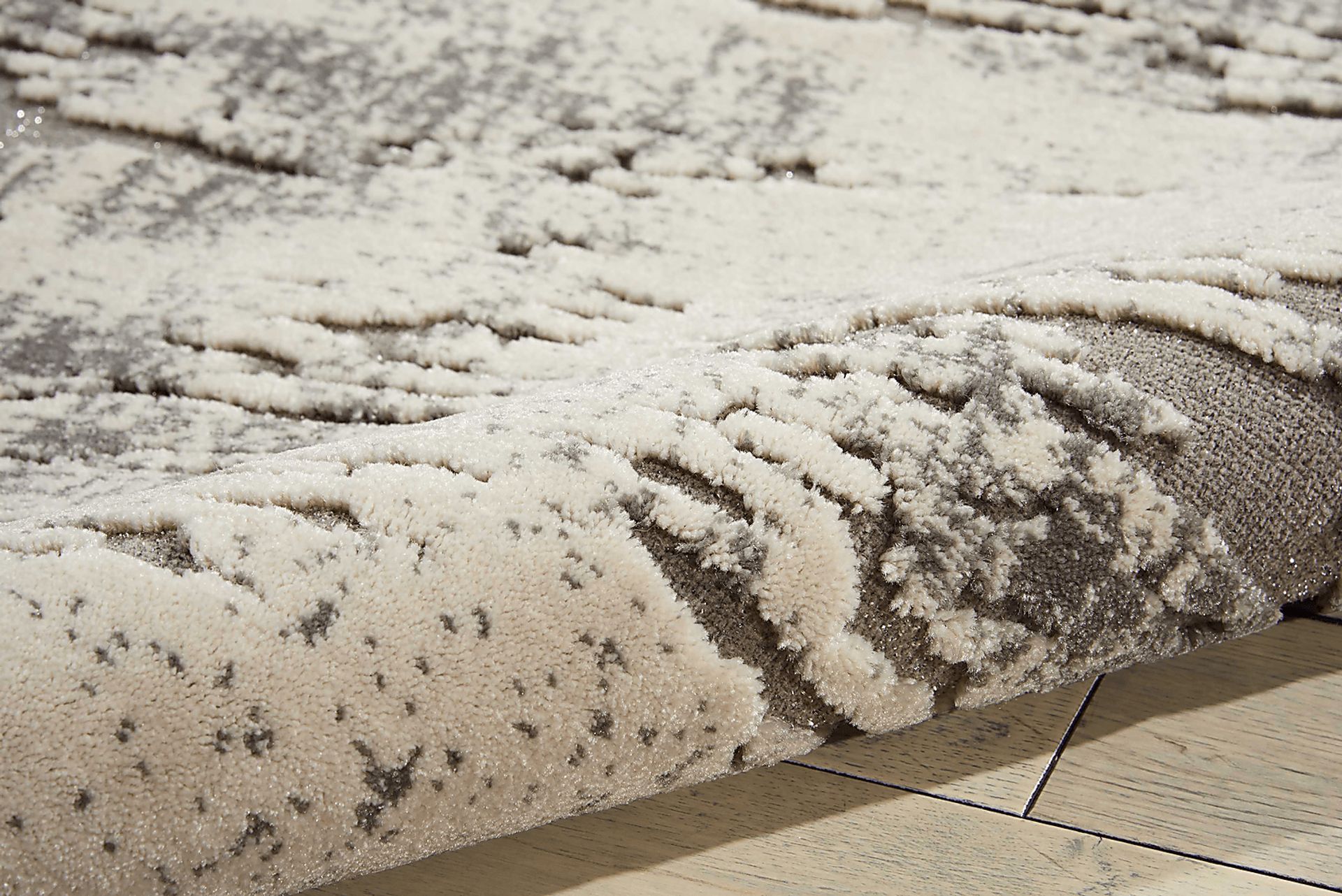 Ailine Ivory 5'3 x 7'3 Rug - Image 3