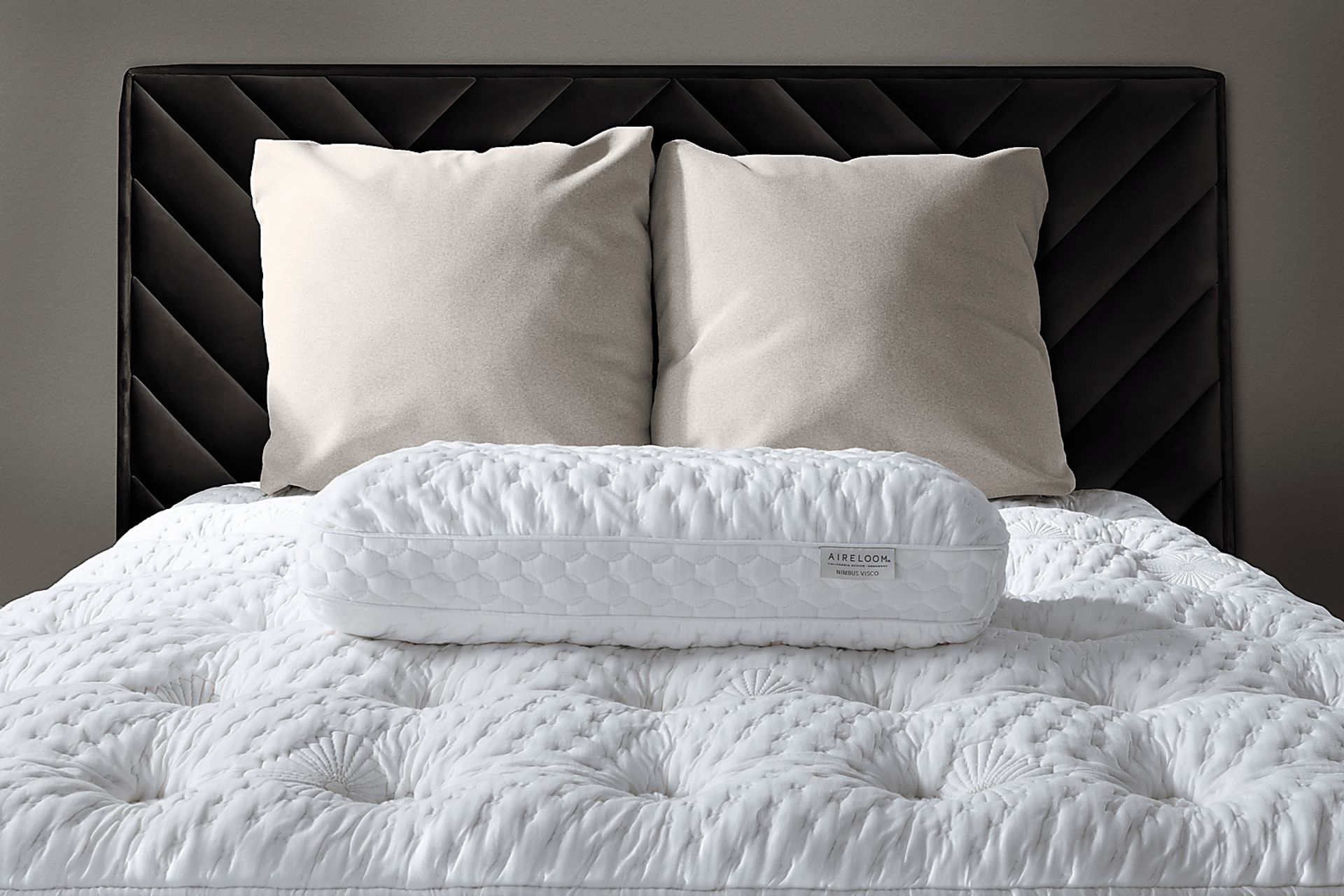 Aireloom Queen Nimbus High Profile Pillow - Image 7