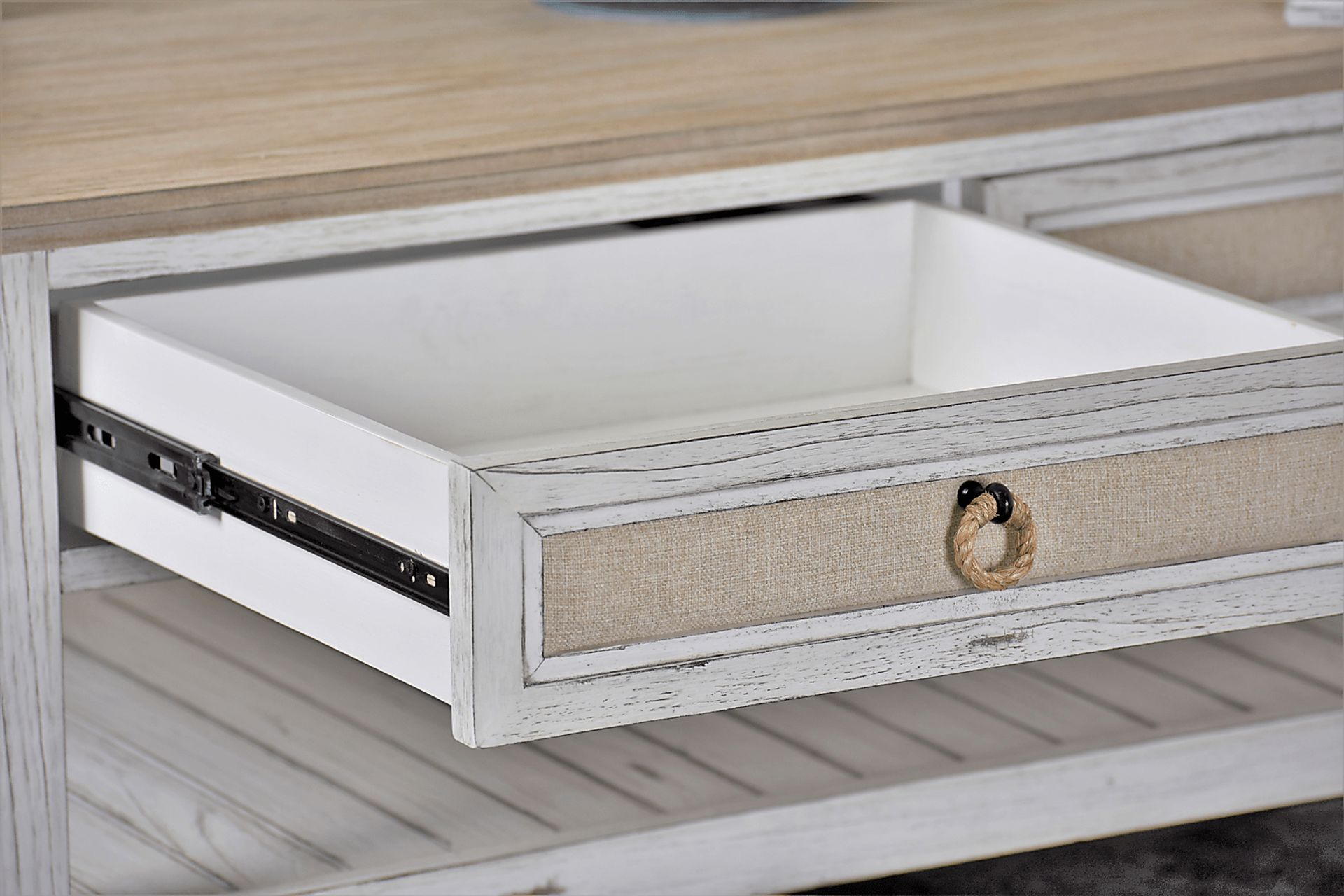 Akuhe White/Brown Cocktail Table - Image 10