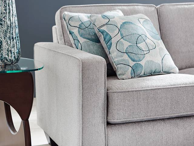 Alanis Bay Gray 4 Pc Sleeper Chaise Living Room Set - Thumbnail - Image 3