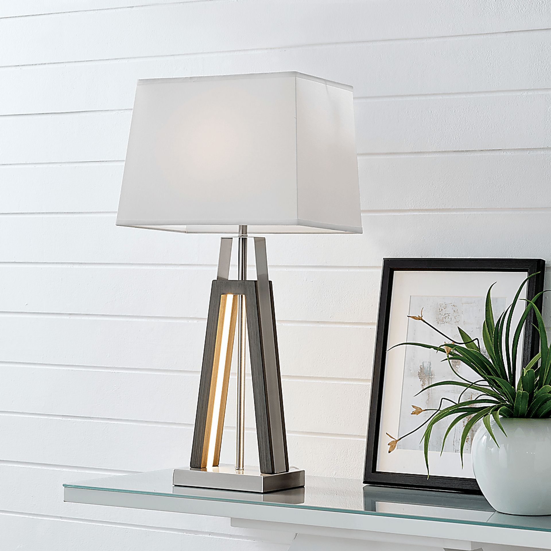 Albatross Point Gray Table Lamp - Image 3