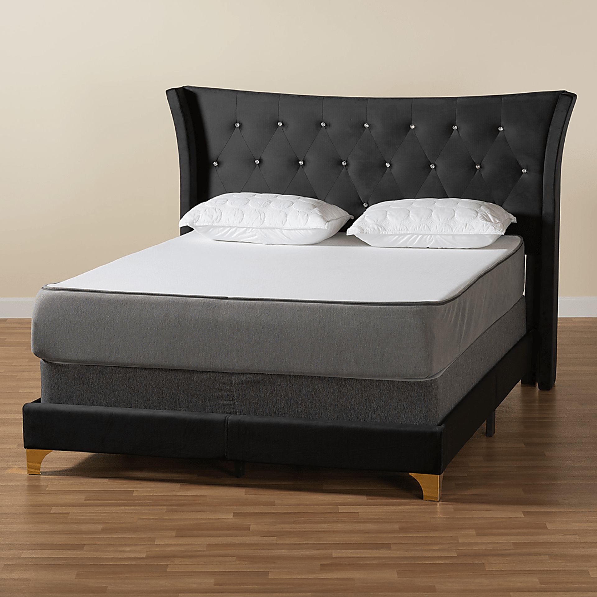 Aleida Black Queen Bed - Image 8
