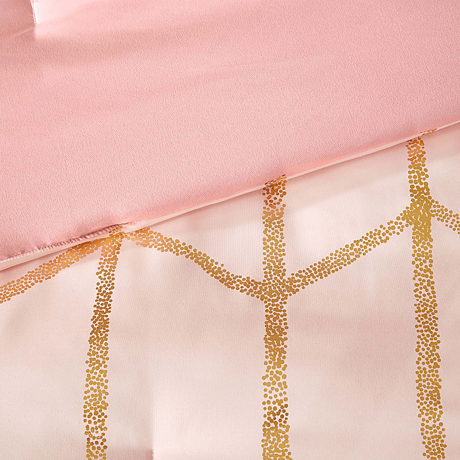 Ales Blush King Comforter Set - Image 10