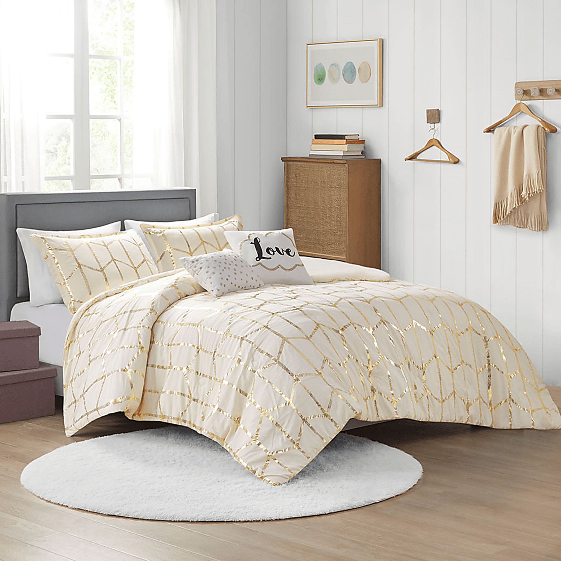 Alesi Gold King Comforter Set - Image 4
