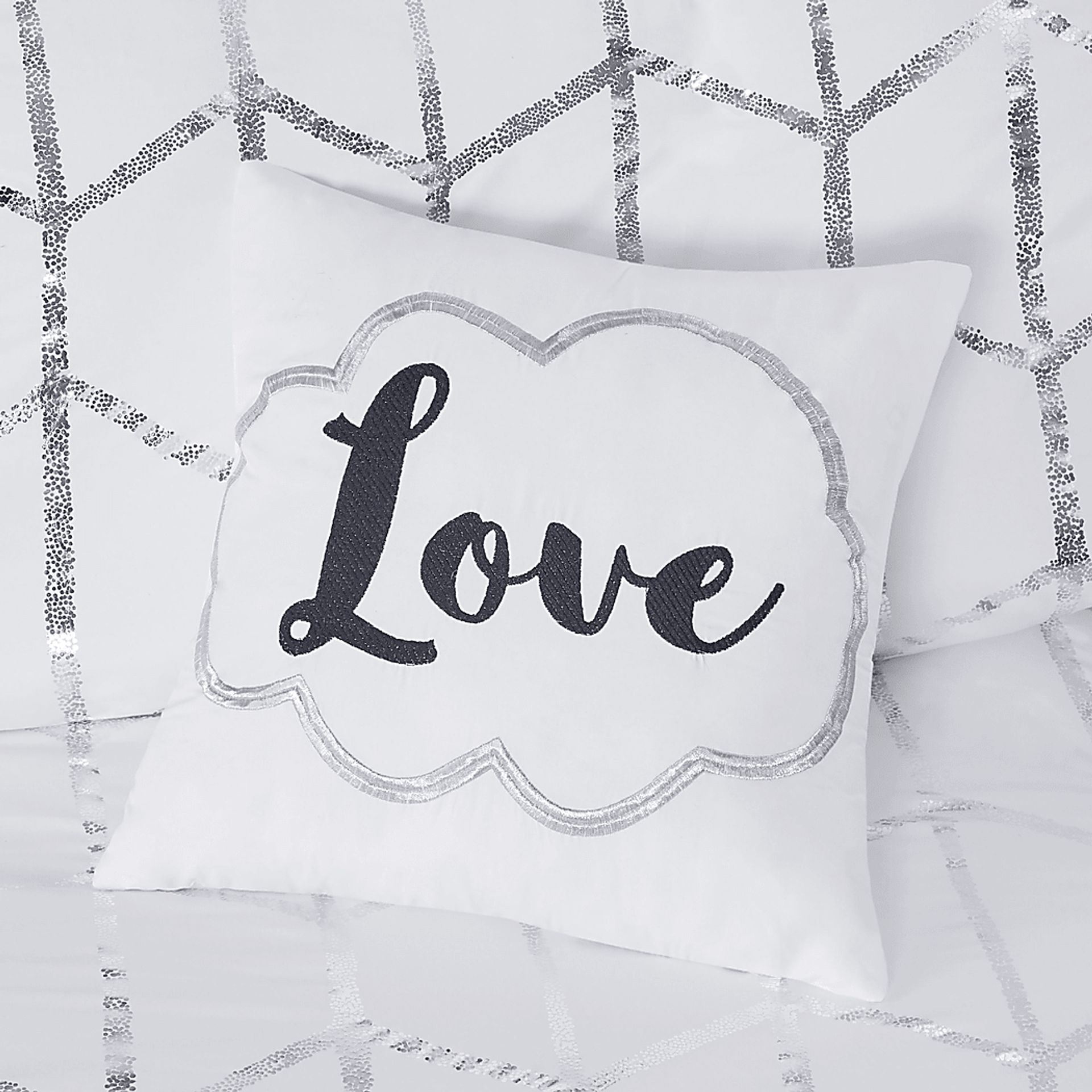 Alesi Silver King Comforter Set - Image 9