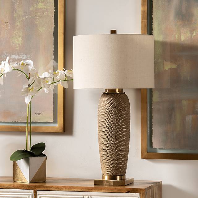 Alexander Court Gold Lamp - Thumbnail - Image 4