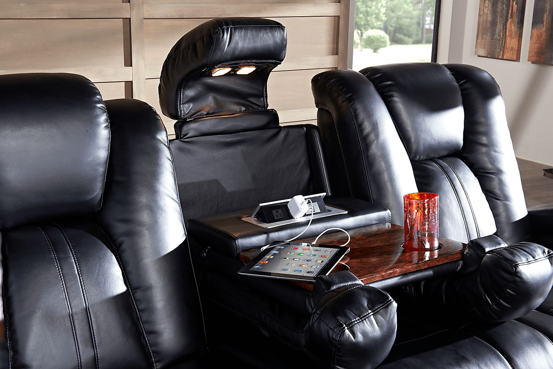 Alexander Valley Black Power Reclining Sofa - Image 4